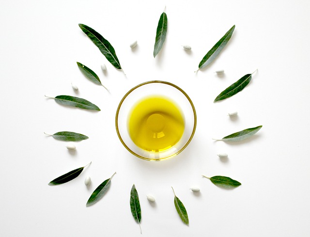 De veelzijdige toepassingen van lemongrass olie in je dagelijks leven